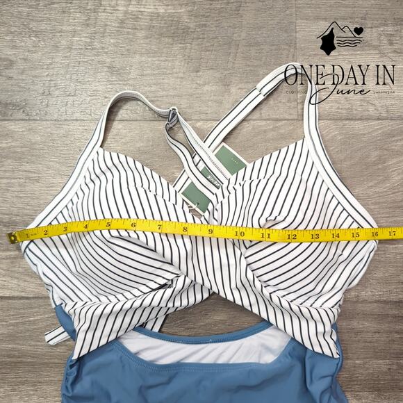 Eomenie Cross Front Cut Out One Piece Swimsuit Size M - Picture 5 of 7